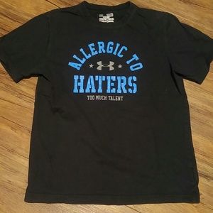 Under Armour loose fit heat gear tee